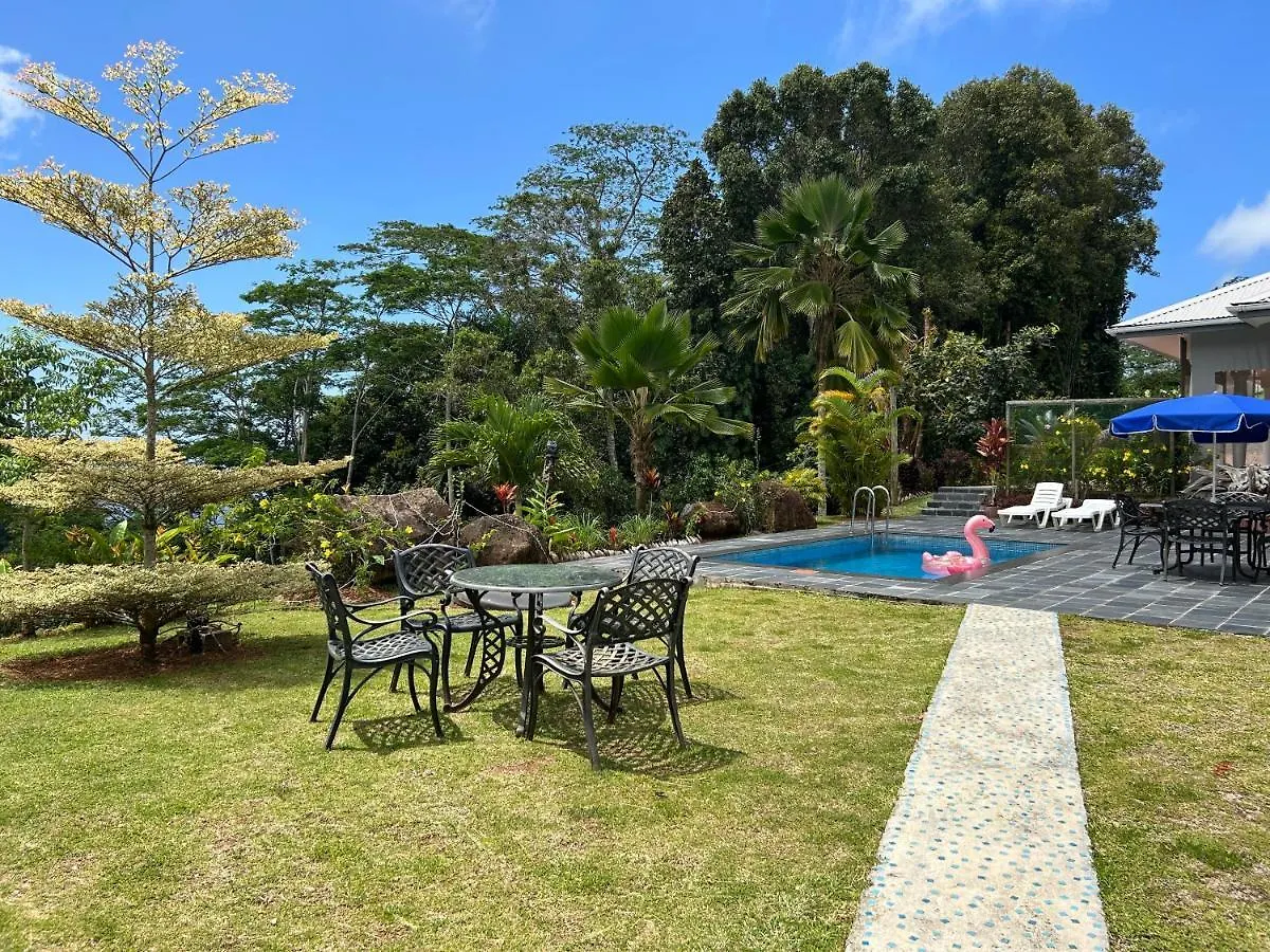Appartement The Olive Tree à Misere Seychelles